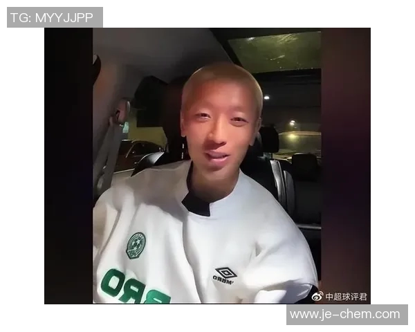 杨旭足球：从青训到职业生涯的蜕变与坚持探索中国足球的未来之路